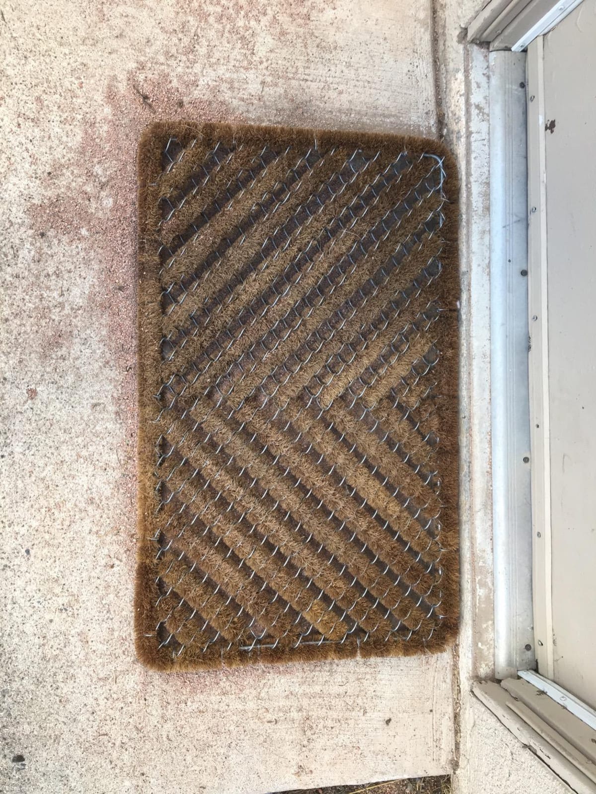 Rubber-Cal Herringbone Outdoor Scraper Door Mat, 18 by 30-Inch customer photo 2