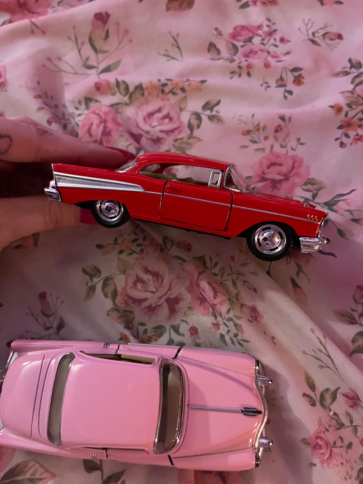 KiNSMART 1957 Chevy Bel Air Coupe 1:40 Scale 5