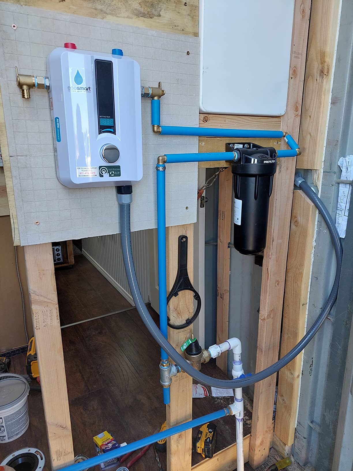 EcoSmart ECO 8 Tankless Water Heater, Electric, 8-kW - Quantity 1, 12 x 8 x 4 customer photo 1