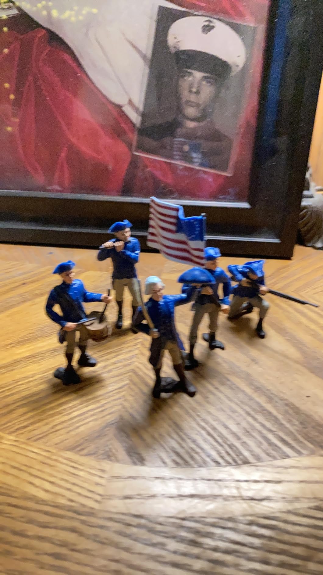 Safari Ltd. Continental Army Designer TOOB - Miniature Revolutionary War Figurines - Educational Toy Set for Boys, Girls, and Kids Ages 3+ customer photo 1