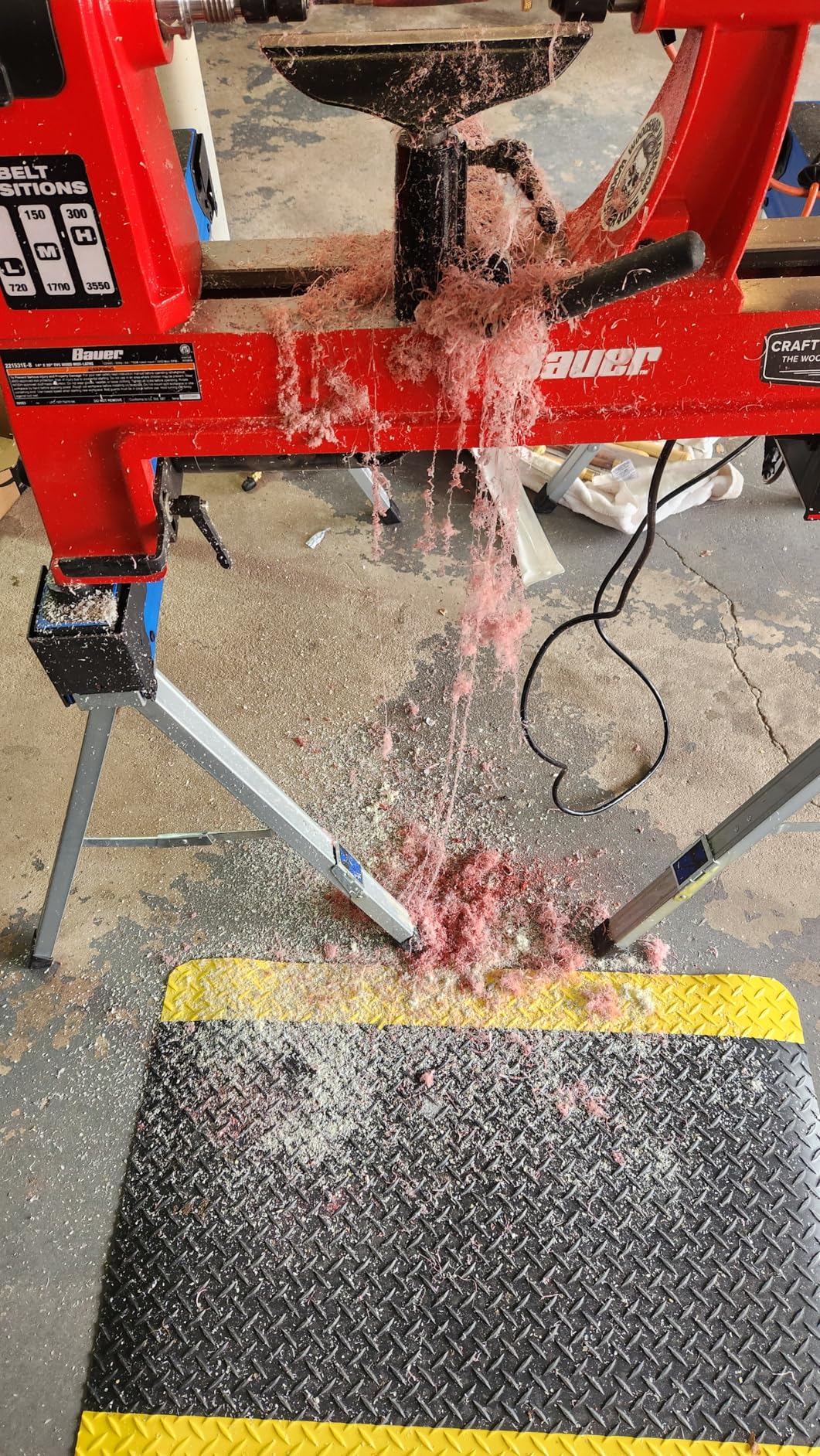 Durable Corporation Diamond-DEK Heavy Duty Vinyl Sponge Industrial Anti-Fatigue Floor Mat, 2' x 3', Black with Yellow Border customer photo 1
