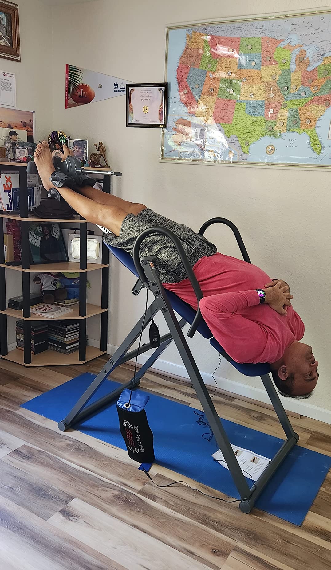 INNOVA HEALTH AND FITNESS ITM4800 Advanced Heat and Massage Inversion Table customer photo 1