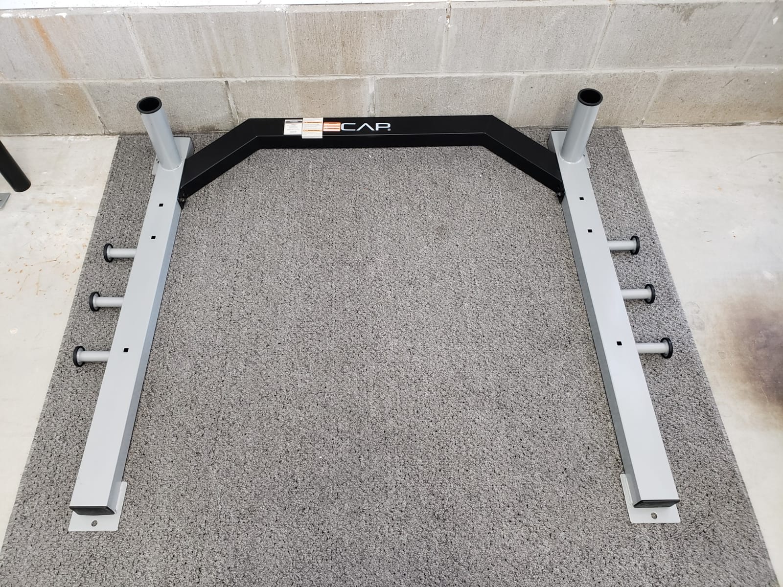 CAP Barbell FM-8000F Deluxe Power Rack Color Series customer photo 1
