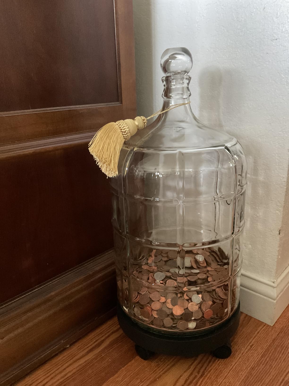 Italian Carboy 5 Gallon | Clear Fermenter for Wine, Beer and Kombucha | Reusable 5 Gallon Glass Carboy for brewing and storage | Glass Carboy 5 Gallon opening fits a #7 stopper - sold separately customer photo 2