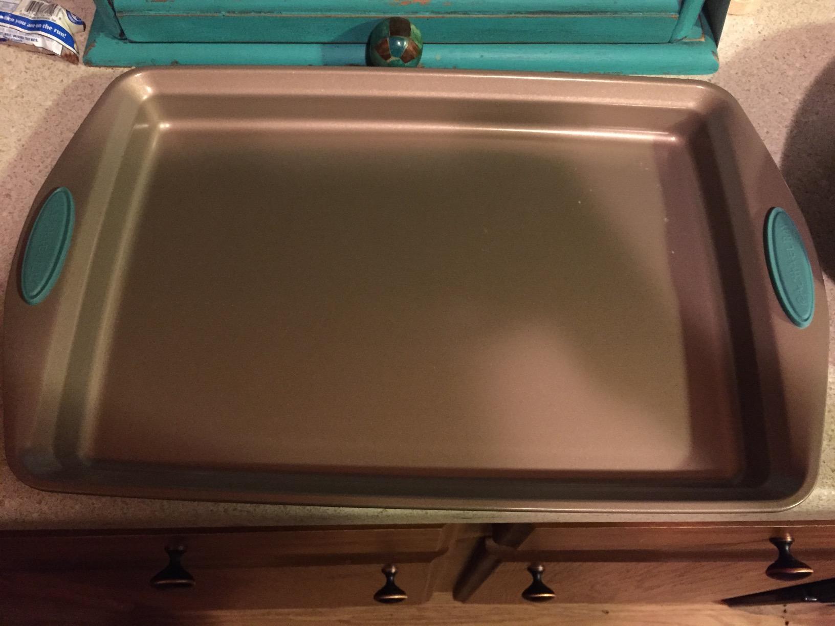 Rachael Ray Cucina Nonstick Bakeware Baking Pans Set, Baking Set 10-Piece customer photo 2