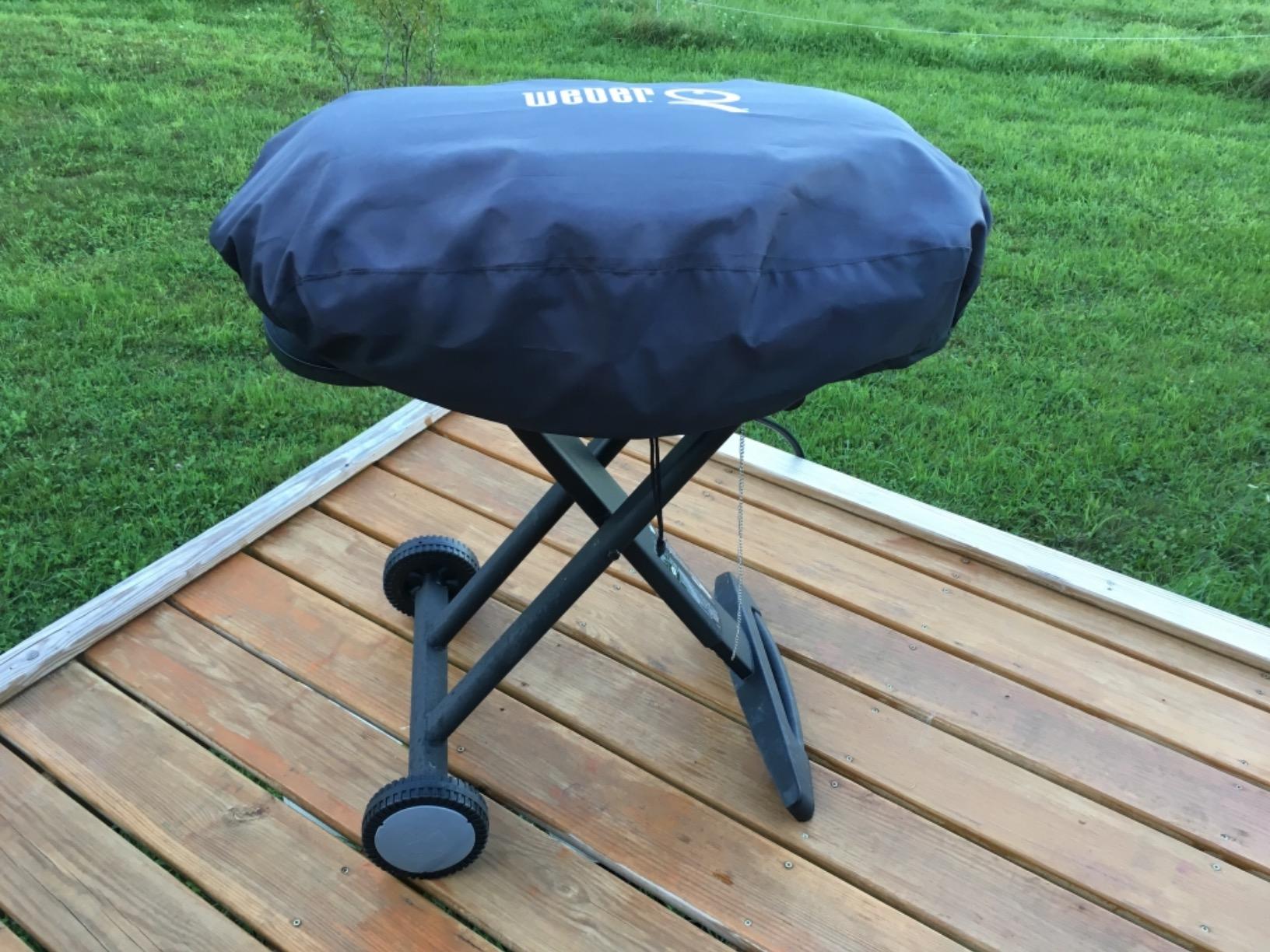 Weber Grill Cover for Q 200/2000 Series Gas Grills, Black customer photo 2