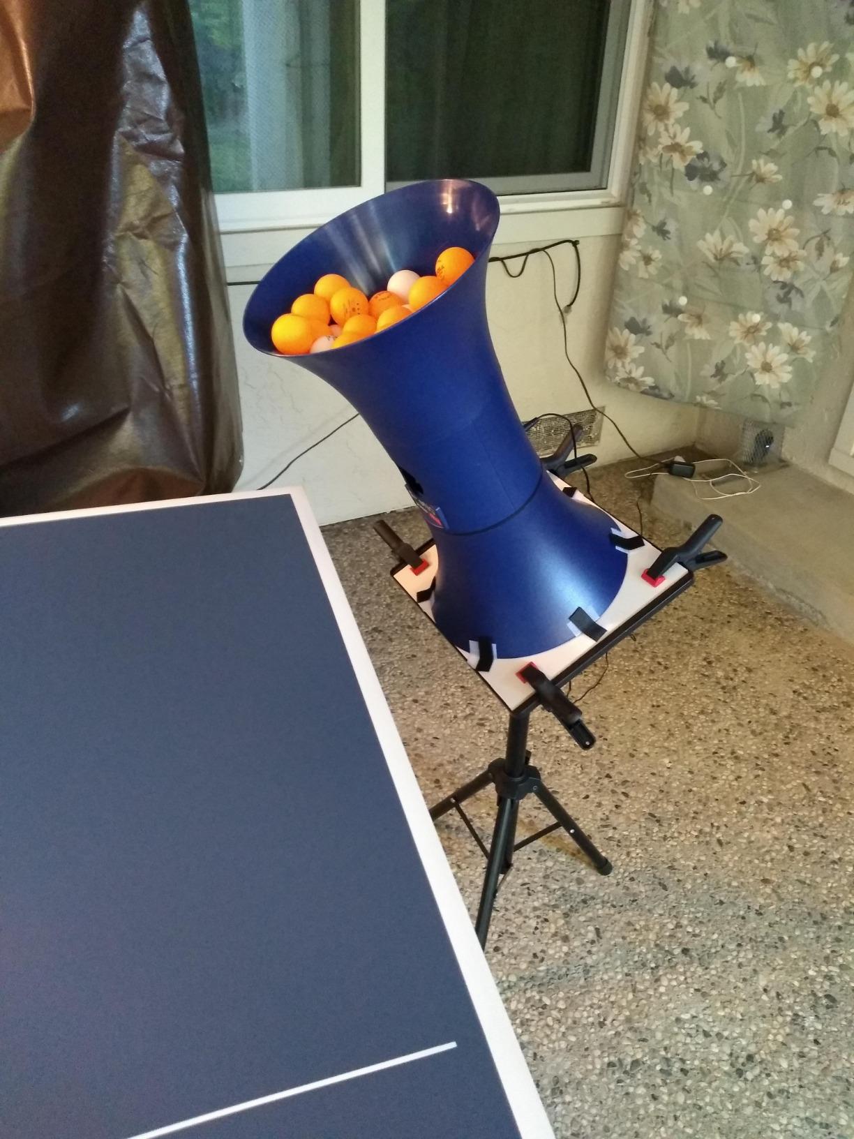 iPong V300 Table Tennis Training Robot - Serves 40mm Regulation Ping Pong Balls Automatically - Play Solo w/o Playback Mode on your Ping Pong Table - Various Models Available, Size 19, Blue customer photo 1