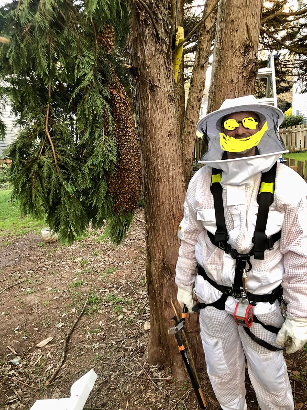 3 Layer Ventilated Bee Suit for Men & Women, Sting Proof Beekeeping Suit with Fencing & Round Veil, Professional Beekeeper Suit & Gear (S) customer photo 2