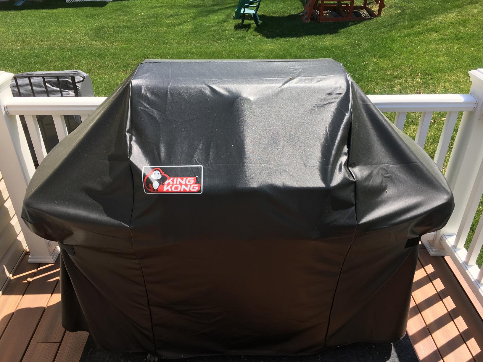 Kingkong Gas Grill Cover | Fits Weber Genesis E & S Series, Char-Broil 4 Burner | Includes Grill Brush, Tongs & Thermometer customer photo 1