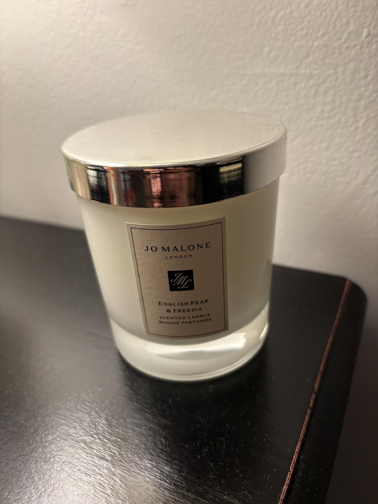 Jo Malone English Pear & Freesia Scented Candle customer photo 1