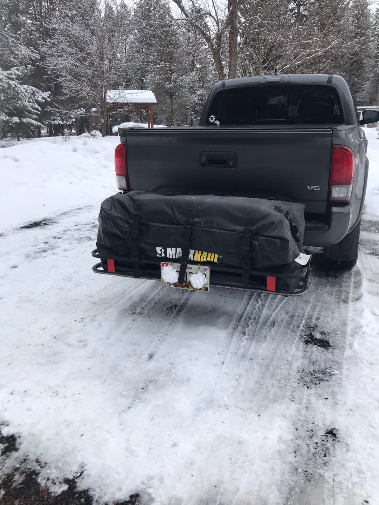 MaxxHaul Soft Shell Cargo Carrier Bag for Hitch Mount Cargo Rack, Heavy Duty Water Resistant, 47 x 20 x 20 Inch, Black with Tie Down Straps (70209) customer photo 2