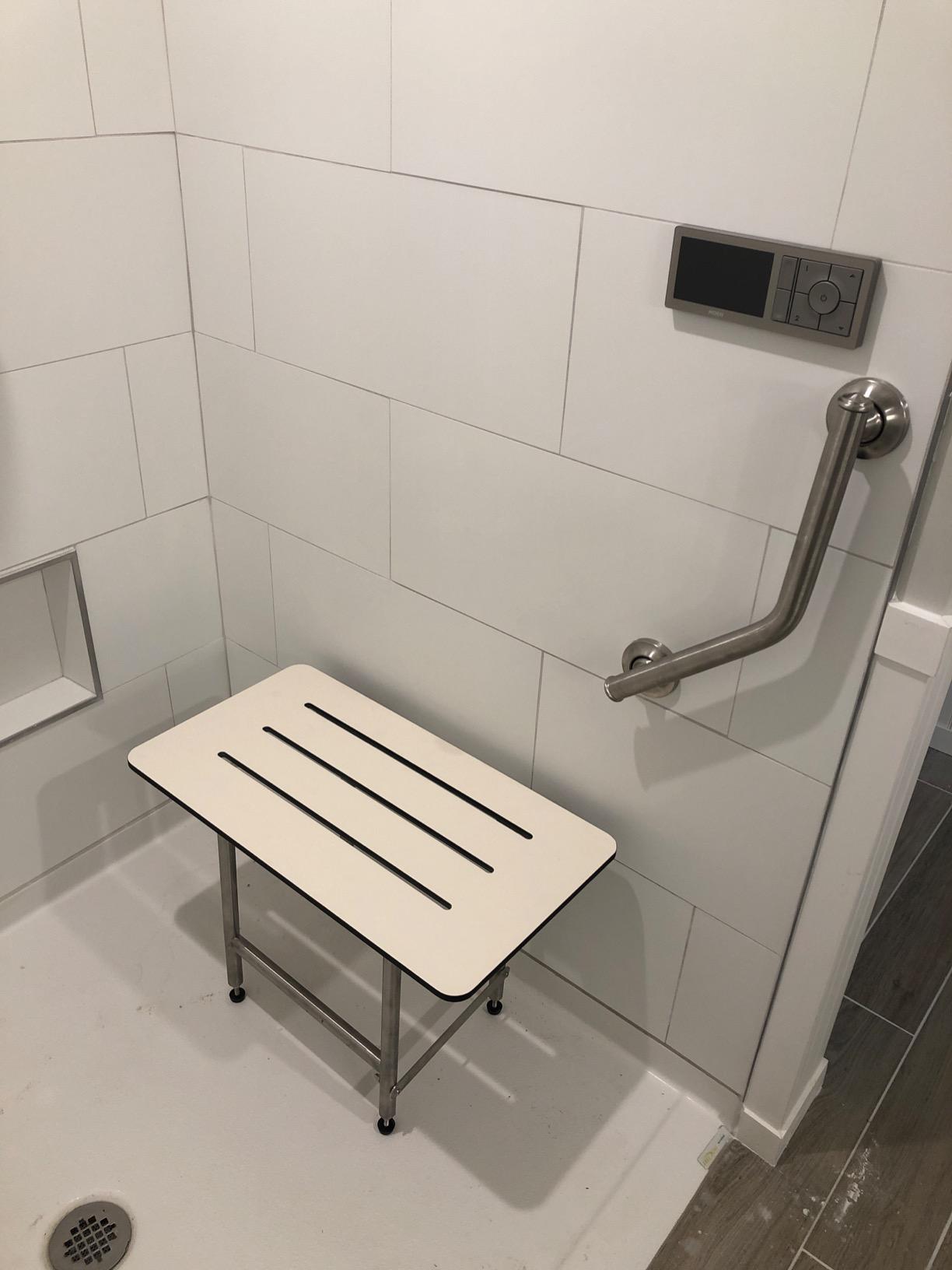 Moen Smart Shower 4-Outlet Digital Thermostatic Shower Valve with 3/4