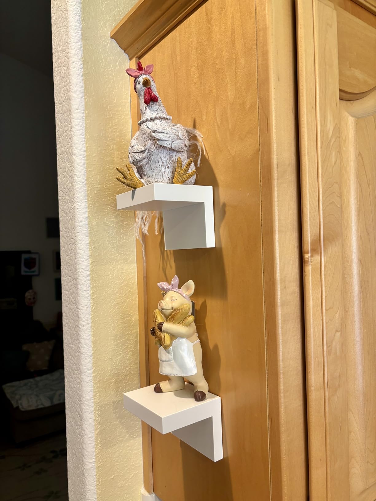 Command Display Ledges, Holds up to 2 lb, Quartz, 2 Ledges with 8 Medium Strips, Damage-Free Hanging Floating Shelf with Adhesive Strips, Personalize Living Room, Bedroom, Kids Room or Office customer photo 1