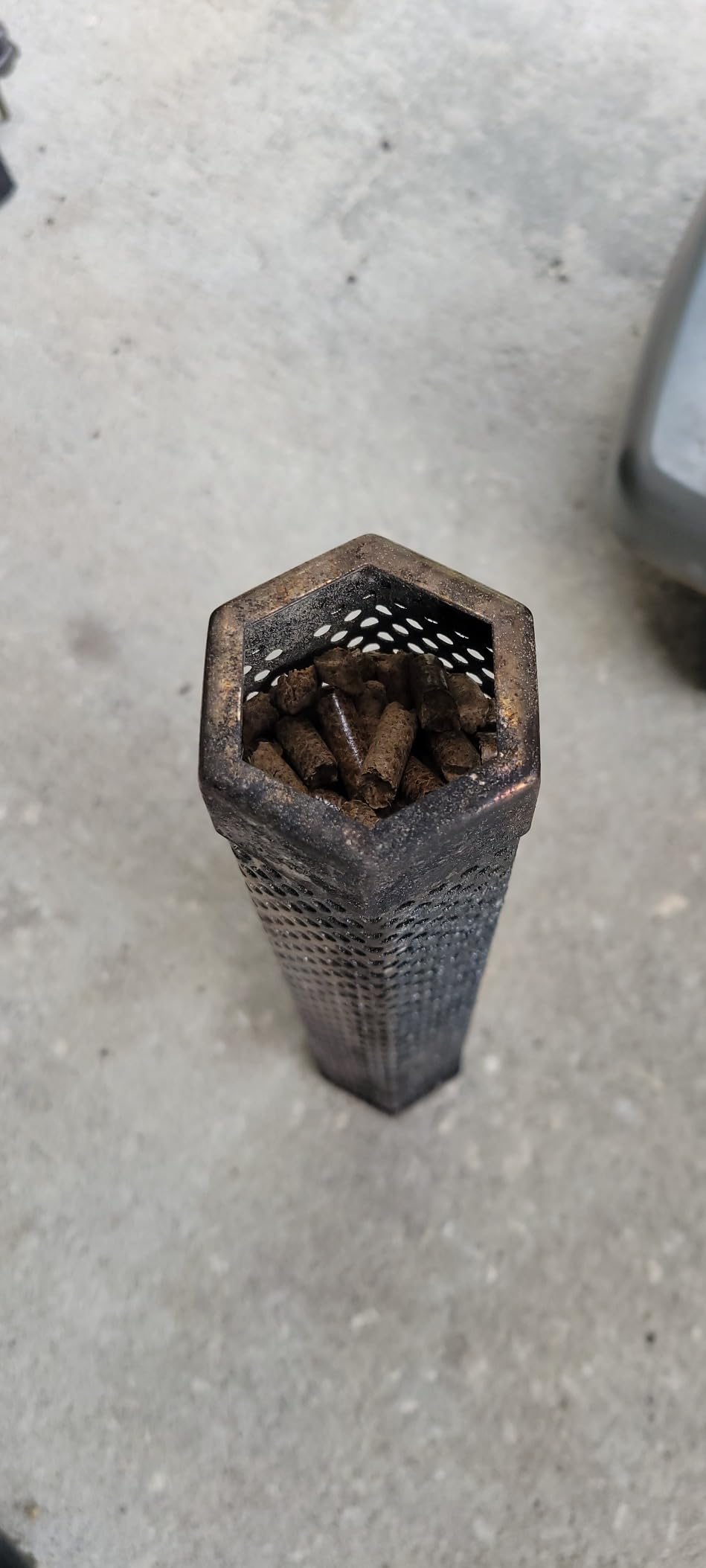 Premium Pellet Smoker Tube 12 inches - 5 Hours of Billowing Smoke | Hot or Cold Smoking - for Any Grill or Smoker - An Easy and Safe Way to Provide Smoking - Free eBook Grilling Ideas & Recipes customer photo 3