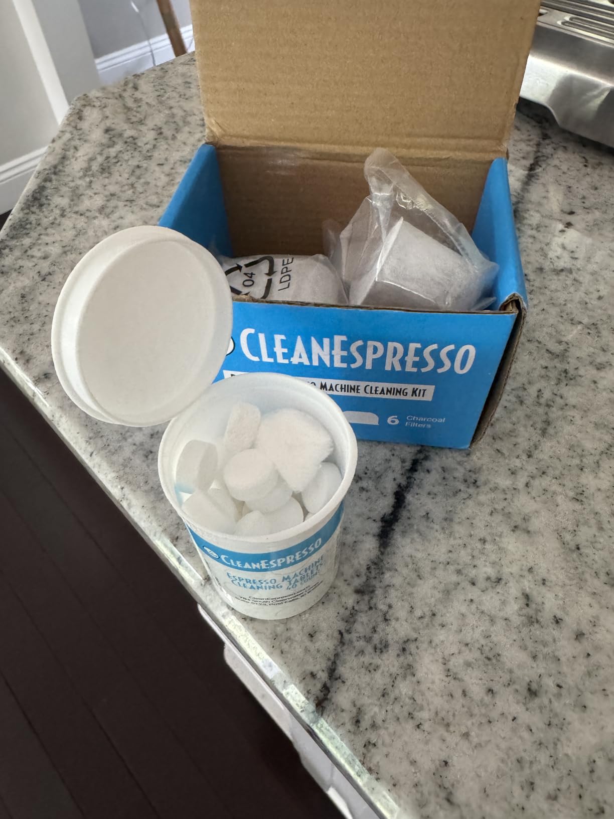 CleanEspresso - Designed For Breville Cleaning Kit - 40 Cleaning Tablets and 6 Water Filters for Breville Espresso Machines - 2g Espresso Machine Tablets customer photo 1
