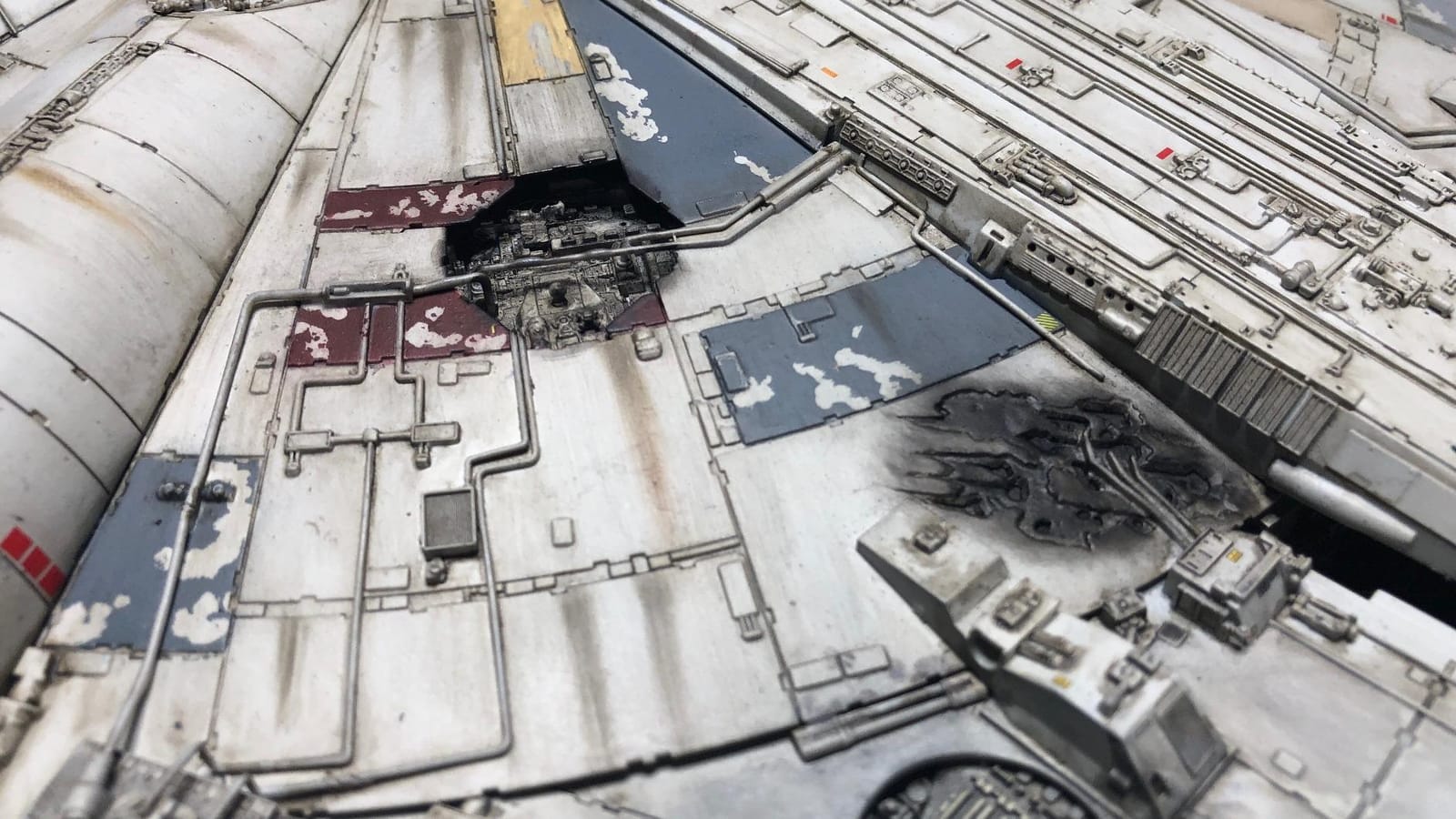 BANDAI Hobby - Star Wars: A New Hope - Millennium Falcon, Perfect Grade (PG) 1/72 Model Kit customer photo 1