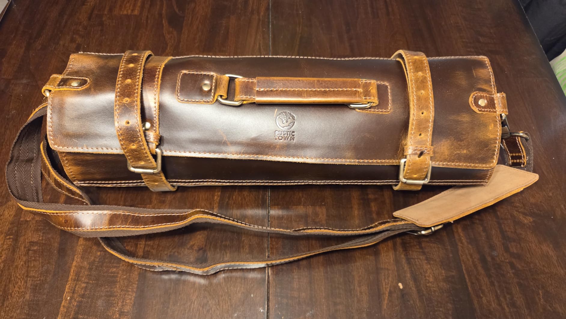 Rustic Town Genuine Leather Chef Knife Roll All Purpose Chef Roll, Full-Grain Leather Travel Chef Case, Detachable Adjustable Shoulder Strap, Easy-Carry Handle, Brass Hardware, Gifts for Chef customer photo 1