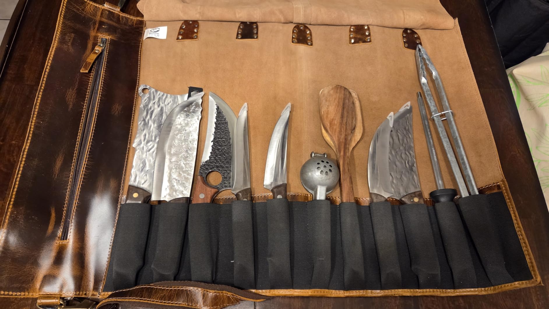 Rustic Town Genuine Leather Chef Knife Roll All Purpose Chef Roll, Full-Grain Leather Travel Chef Case, Detachable Adjustable Shoulder Strap, Easy-Carry Handle, Brass Hardware, Gifts for Chef customer photo 2
