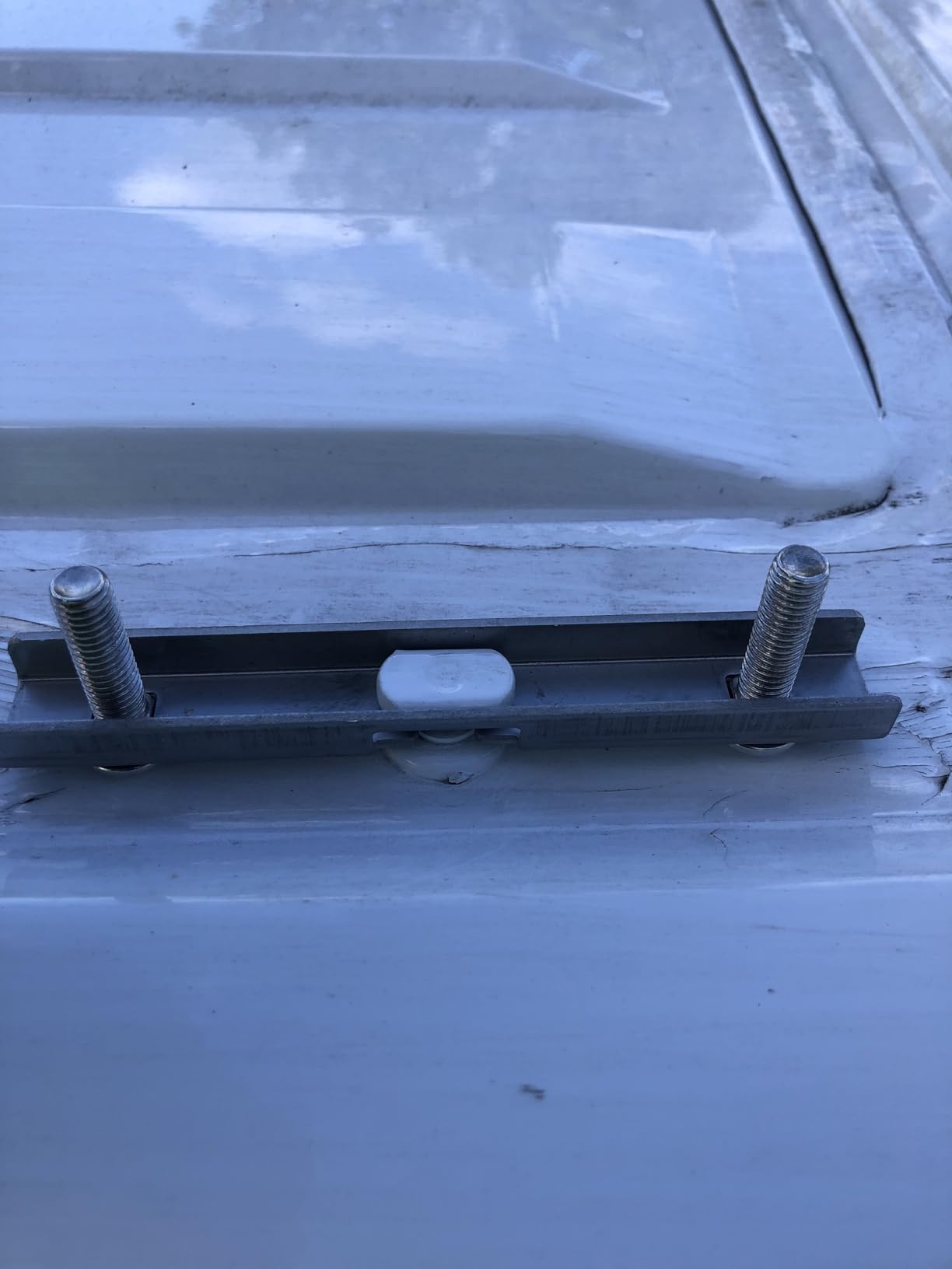AA Racks Model AX302 Aluminum Van Ladder Roof Rack System Fits for 2013-On RAM ProMaster/ 2015-On Transit - 3 Bar 72'', White customer photo 1