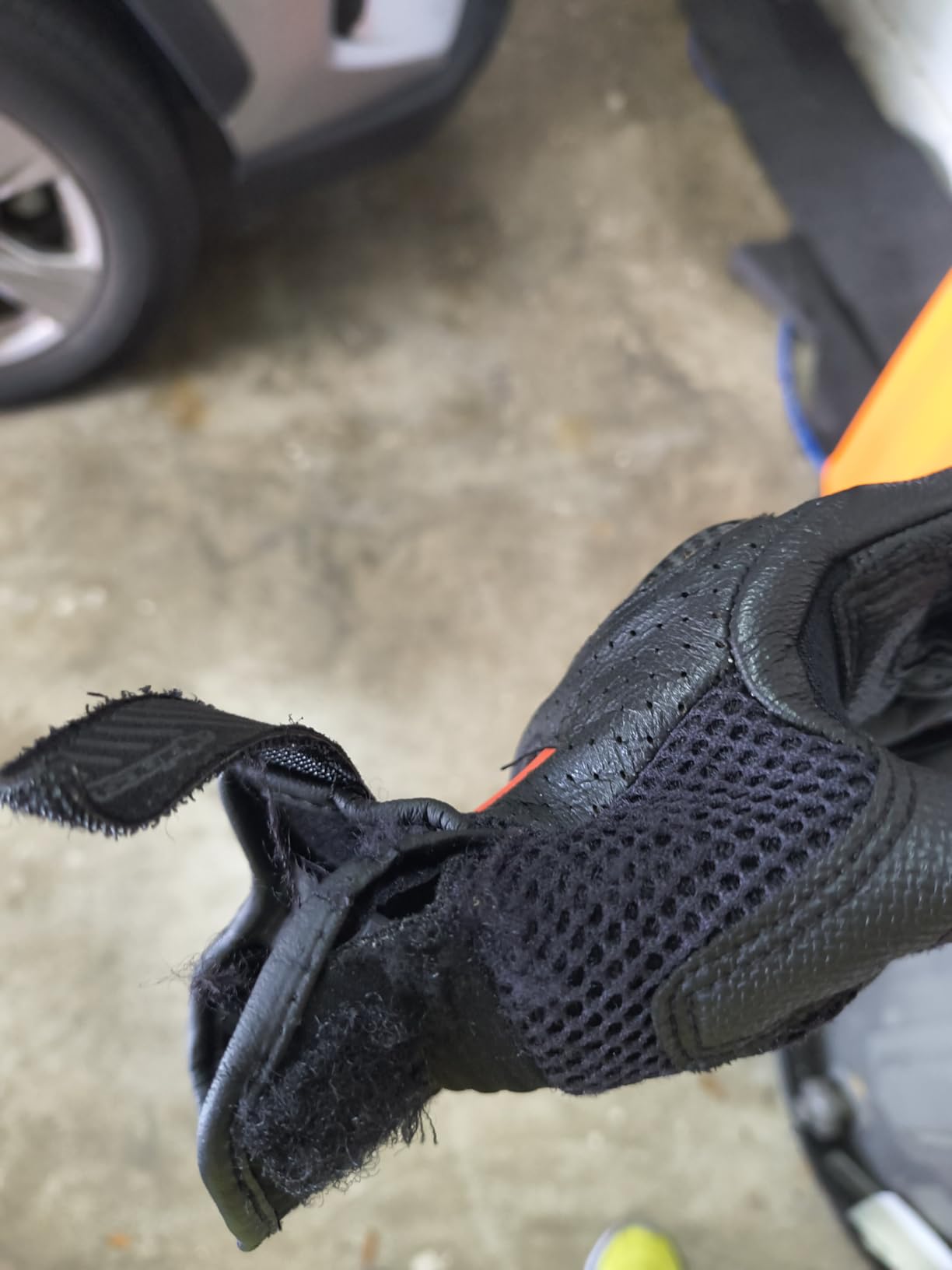 Alpinestars SMX 1 Air V2 Motorcycle Gloves Lightweight Ventilated Design Street Riding Comfort Enhanced Grip Protection customer photo 1