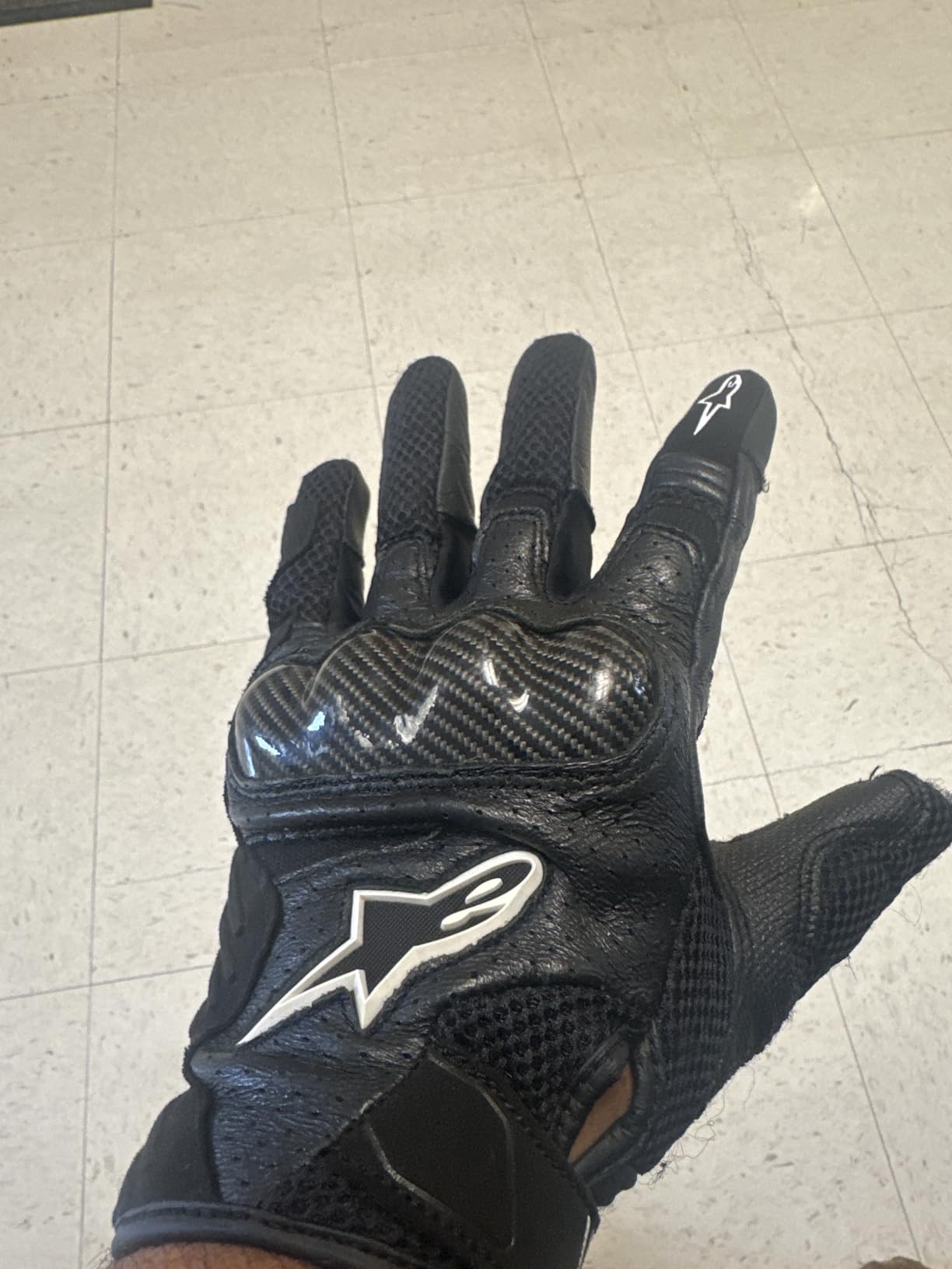 Alpinestars SMX 1 Air V2 Motorcycle Gloves Lightweight Ventilated Design Street Riding Comfort Enhanced Grip Protection customer photo 2