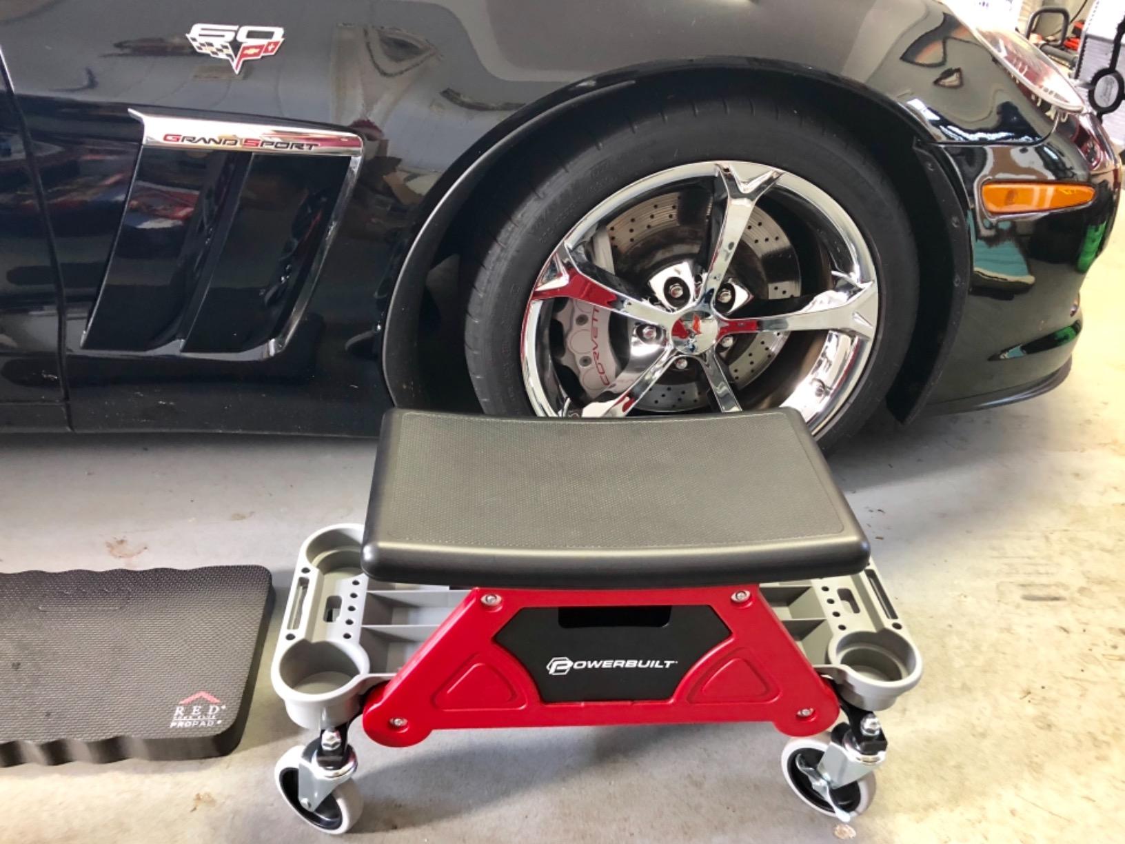 Powerbuilt Heavy Duty Roller Mechanics Seat and Brake Stool with 4-in. Rubber Swivel Casters Roll Over Anything, Big Seating Platform, Slide Out Tool Trays and Drawer 300 lb. Capacity - 240036 customer photo 2