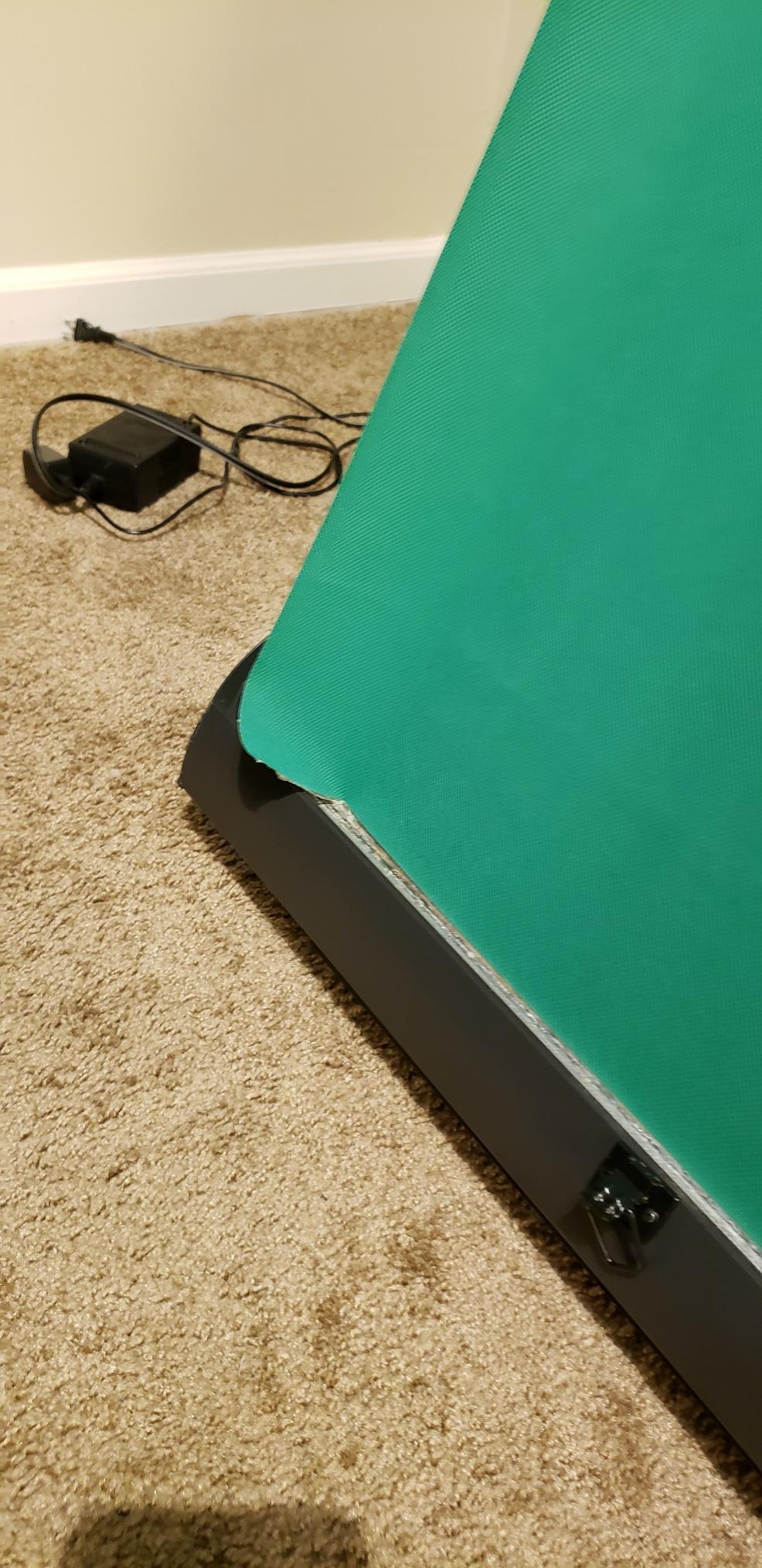EMART Upgrade Green Screen, 58x74in Collapsible Chroma Key Panel for Background Removal, Portable & Retractable Wrinkle-Resistant Backdrop with Stand for Streaming, Photographic Studio, TikTok customer photo 2