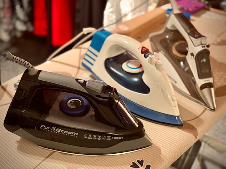 PurSteam SteamBurst+ Steam Iron, Ceramic Soleplate, Self-Clean, Anti Drip | 1750W | Ceramic Soleplate | Adjustable Steam | Self-Clean | Anti-Calc | Anti-Drip | Powerful Steam for All Fabrics customer photo 2