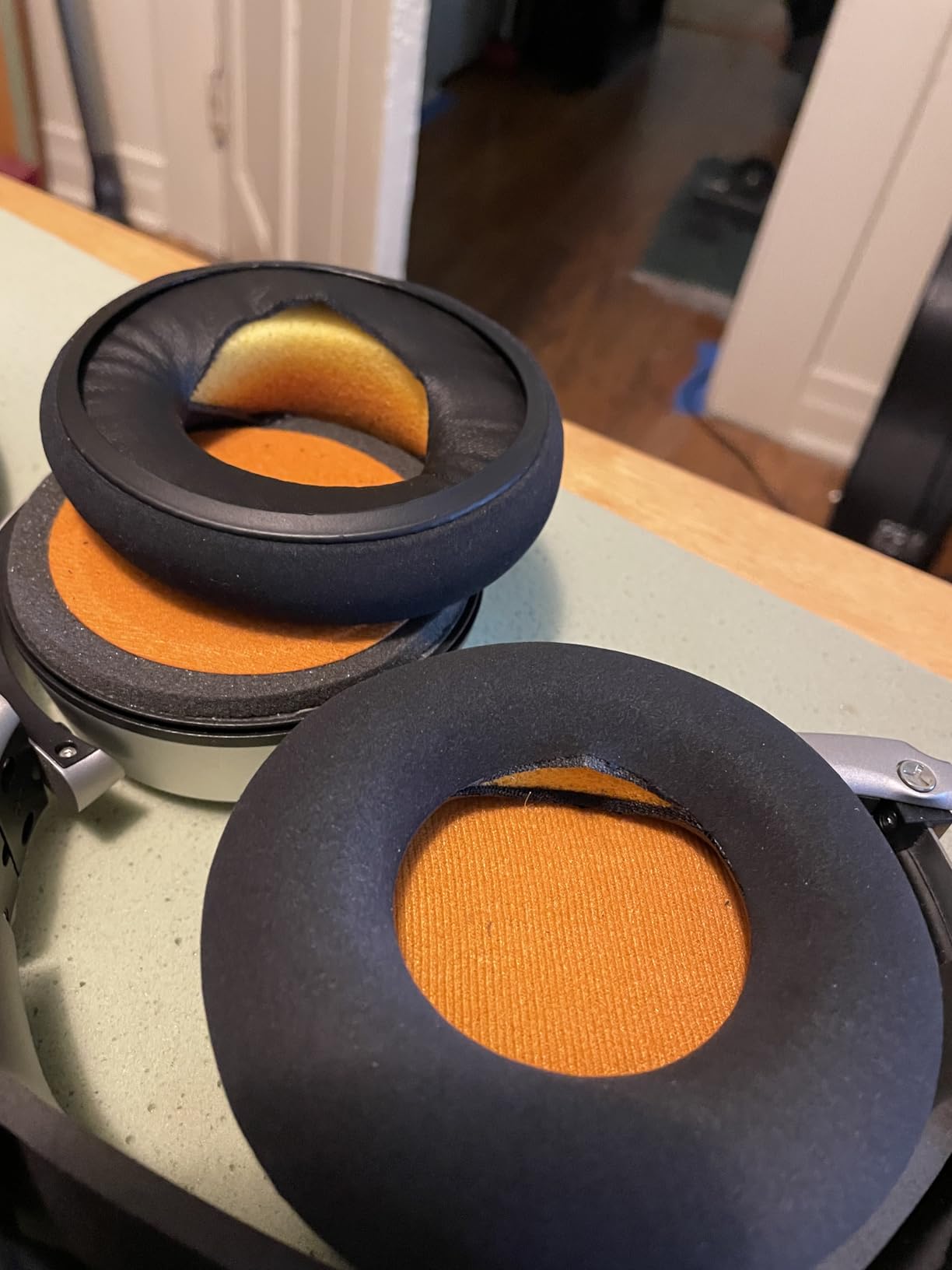 Neumann NDH20 Closed-Back Studio Headphone customer photo 1