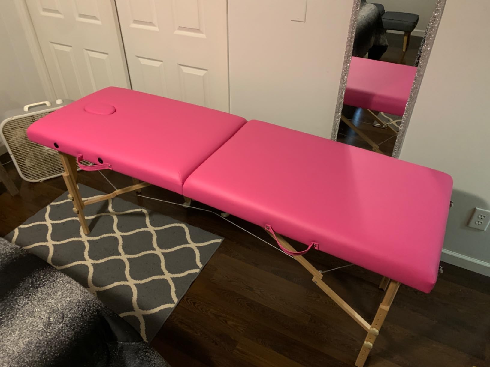 BestMassage Massage Bed Portable Massage Table 24 inch Wide Lash Bed customer photo 1