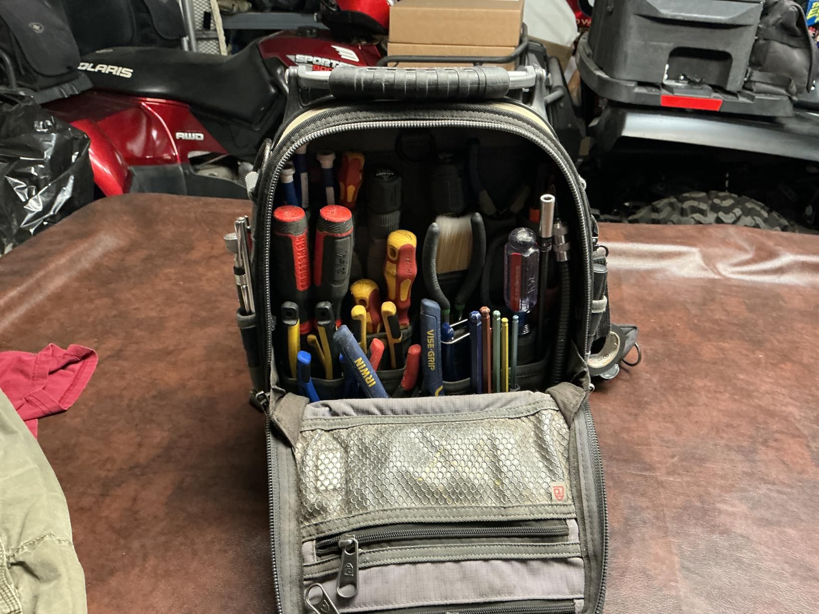 Veto Pro Pac Tech Pac MC (Compact) Tool Backpack - Heavy-Duty Weatherproof with 46 Pockets, Waterproof Molded Base & Ergonomic Padded Straps customer photo 1