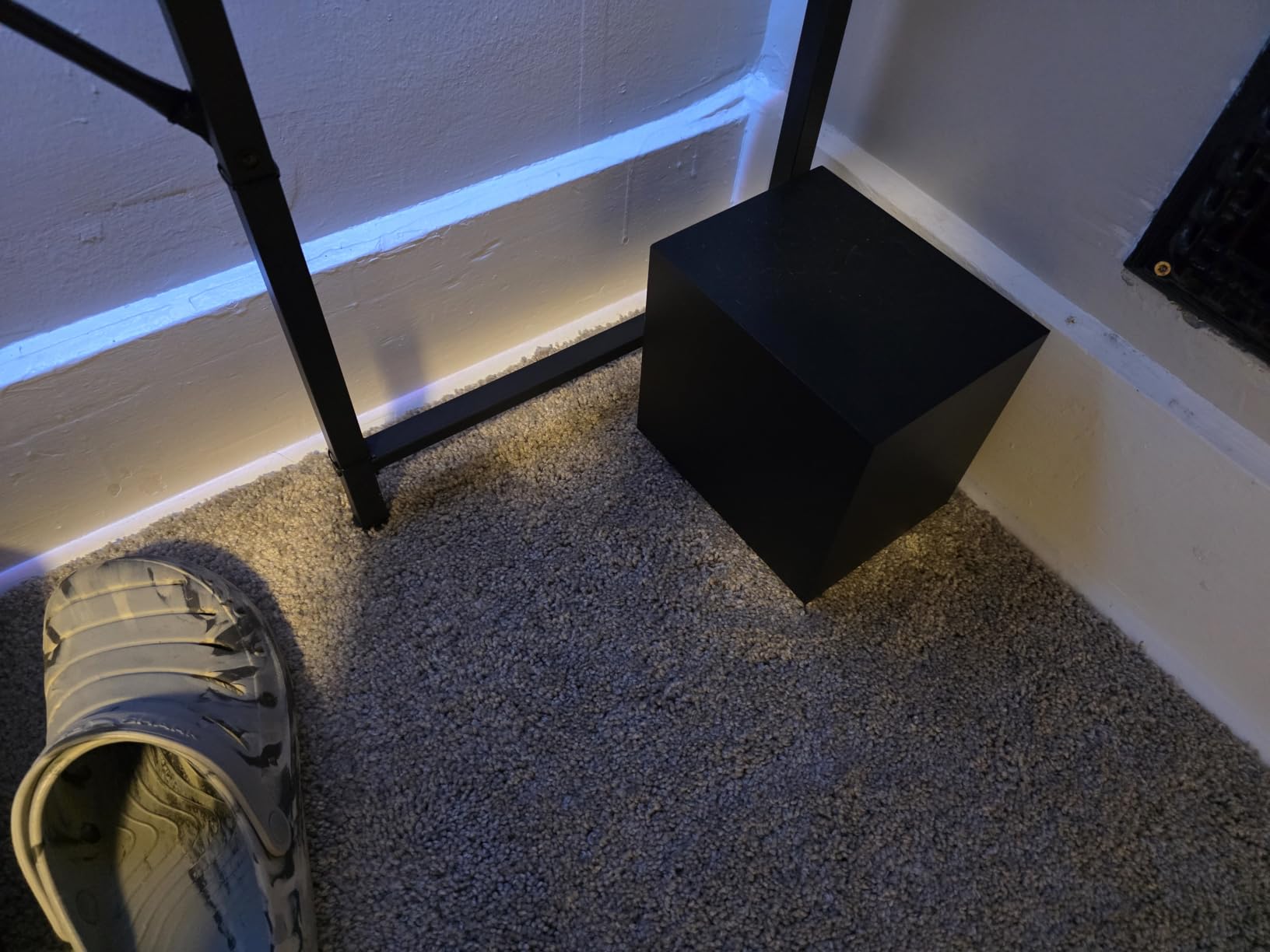 Creative Pebble Plus 2.1 USB-Powered Desktop Speakers with Powerful Down-Firing Subwoofer and Far-Field Drivers, Up to 8W RMS Total Power for Computer PCs and Laptops (Black) customer photo 1