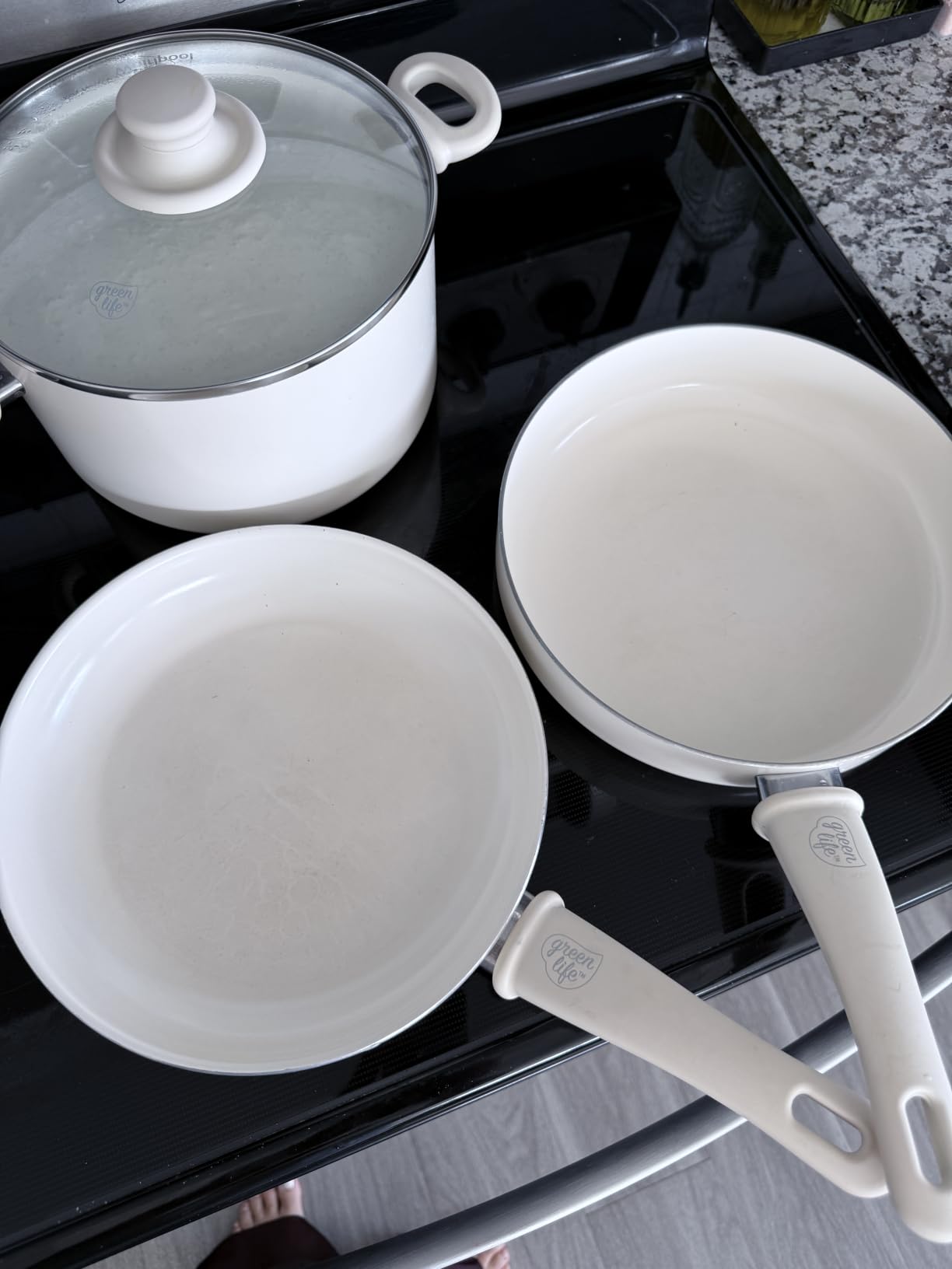 GreenLife 16 Piece Ceramic Nonstick Pots & Pans Cookware Set, Blue | PFAS-Free Nonstick Coating, Stockpot, Frying Pans, Saucepans, Sauté Pan, Stay-Cool Handles, Dishwasher & Oven Safe up to 350F customer photo 1