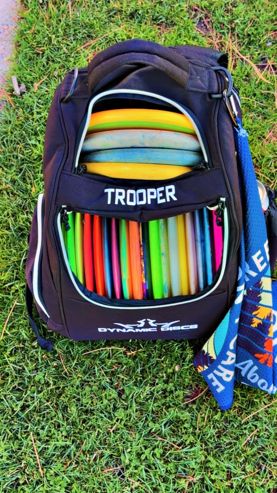 Dynamic Discs Trooper Disc Golf Bag | Large Frisbee Bags with 18+ Discs Capacity | Lightweight & Durable Backpack customer photo 1