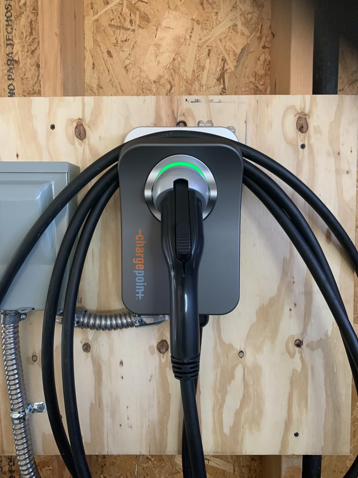 ChargePoint HomeFlex Level 2 EV Charger J1772 - NEMA 14-50 Plug customer photo 2