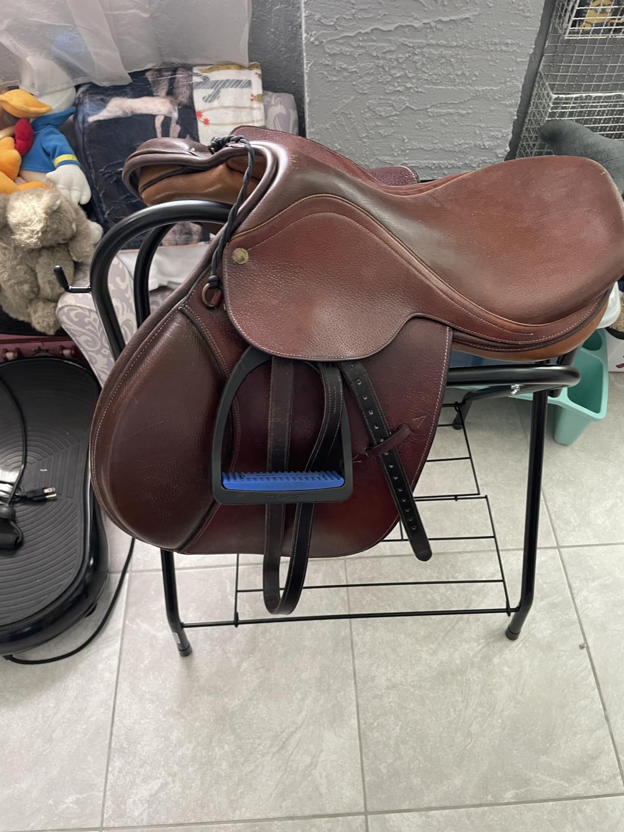 Seny Foldable Freestanding Saddle Rack Stand 26 x 19 x 33 inches customer photo 2