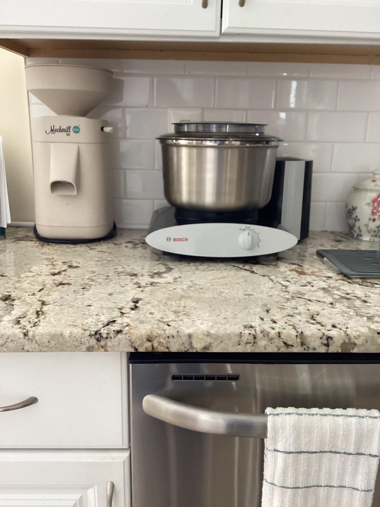 Bosch Universal Plus Stand Mixer - Black - Baker's Package with Additional Baking Attachments and Stainless Steel Bowl customer photo 2