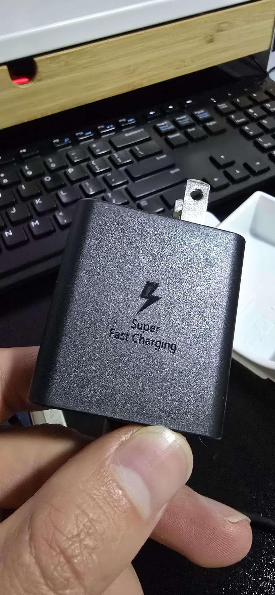 SAMSUNG 45W Super Fast Charging USB-C Wall Charger with Cable customer photo 1