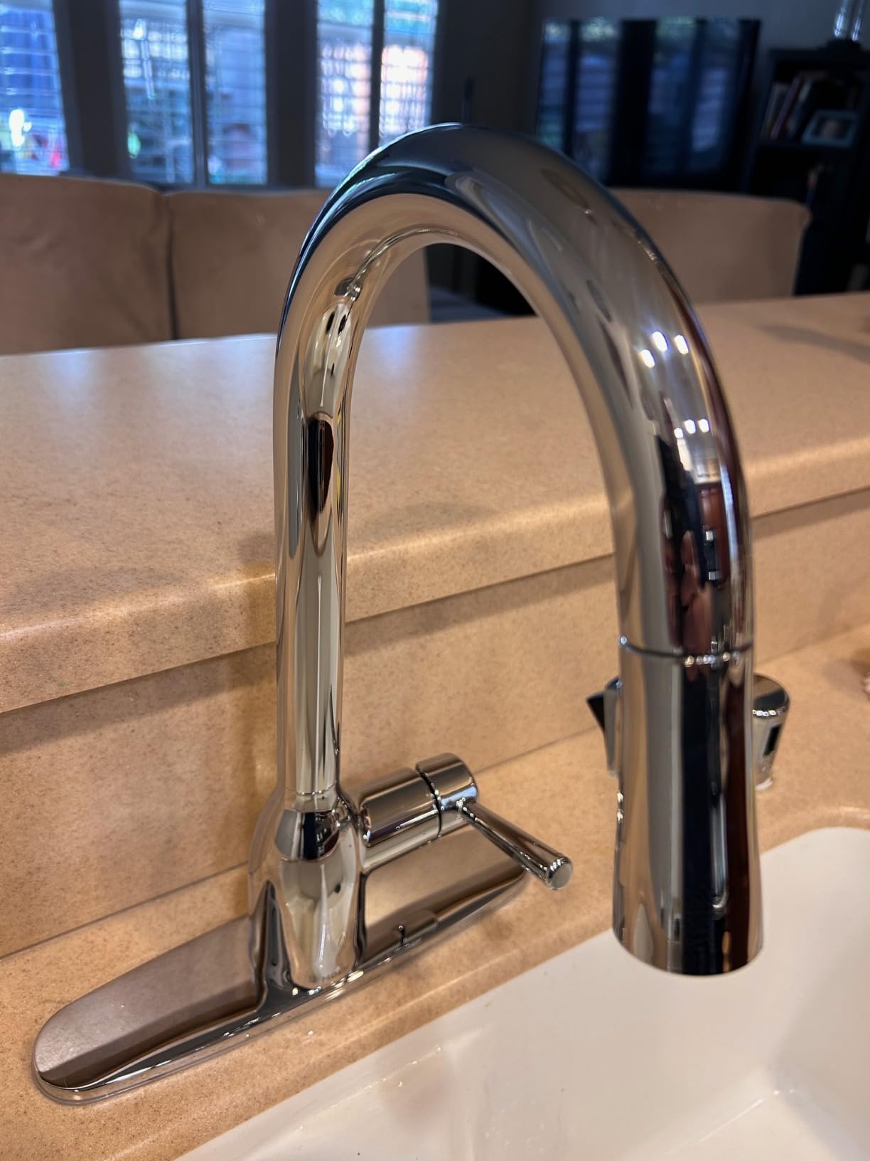 Moen Adler Spot Resist Stainless One-Handle High Arc Pulldown Kitchen Faucet with Power Clean, 87233SRS customer photo 2