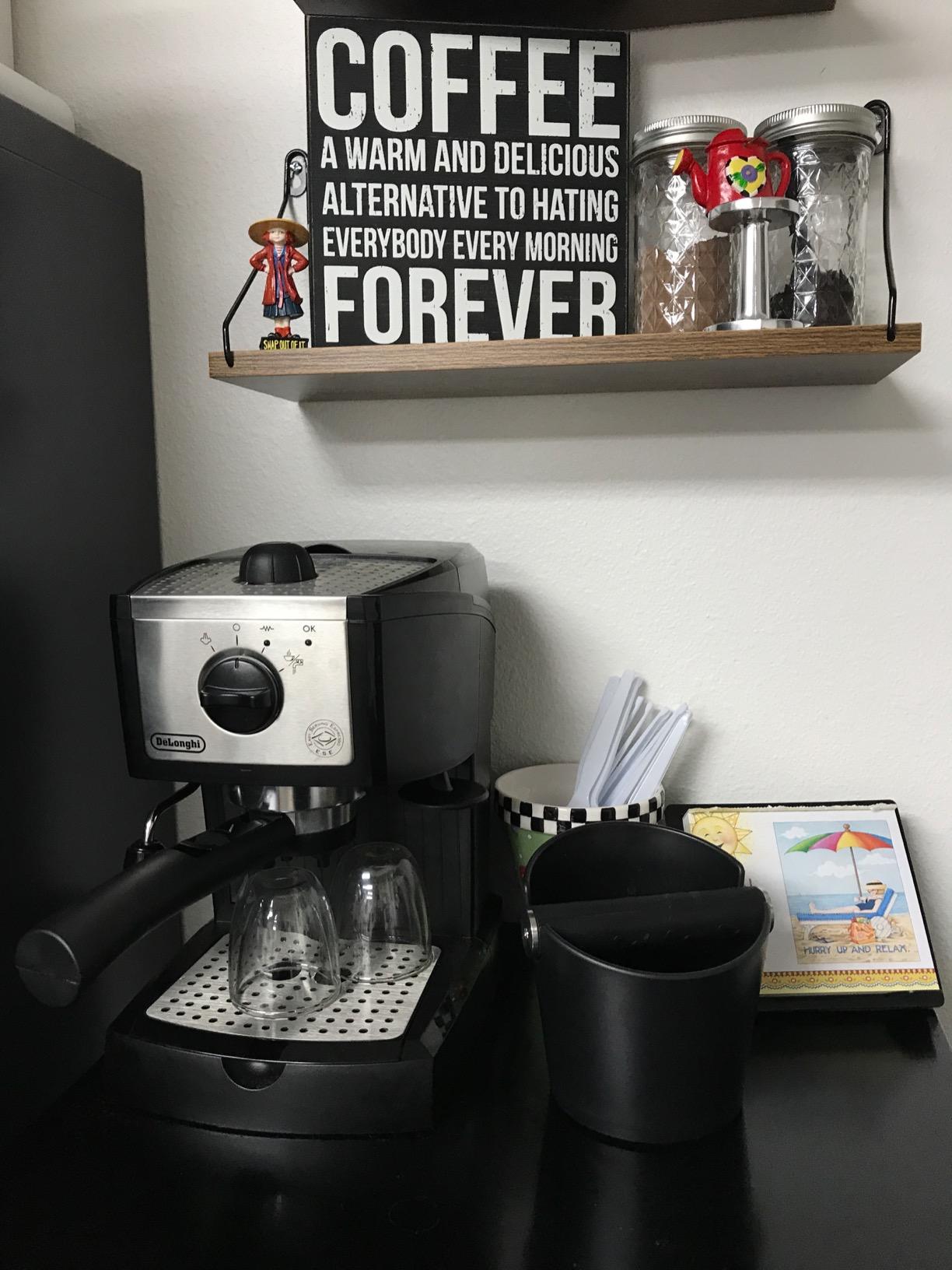 Coffee Knock Box, Espresso Knock Box, Coffee Bin, Espresso Dump Bin, 4.8 Inch Shock-Absorbent Durable Barista Style Espresso Knock Box with Removable Metal Knock Bar and Non-Slip Base(Round) customer photo 2