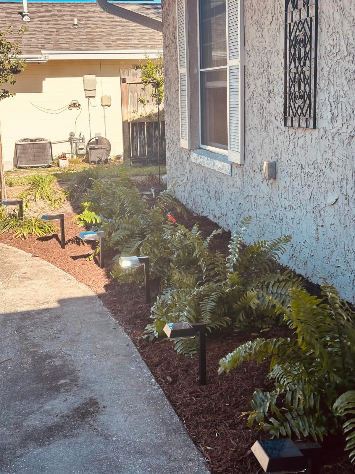 Bobcat Solar Pathway Lights Outdoor Super Bright 300 lumens with 2-in-1 Warm White and Daylight Color Modes, Solar LED Lights Outdoor Waterproof for Path, Sidewalk, Driveway or Walk Way Light (4 Pack) customer photo 1