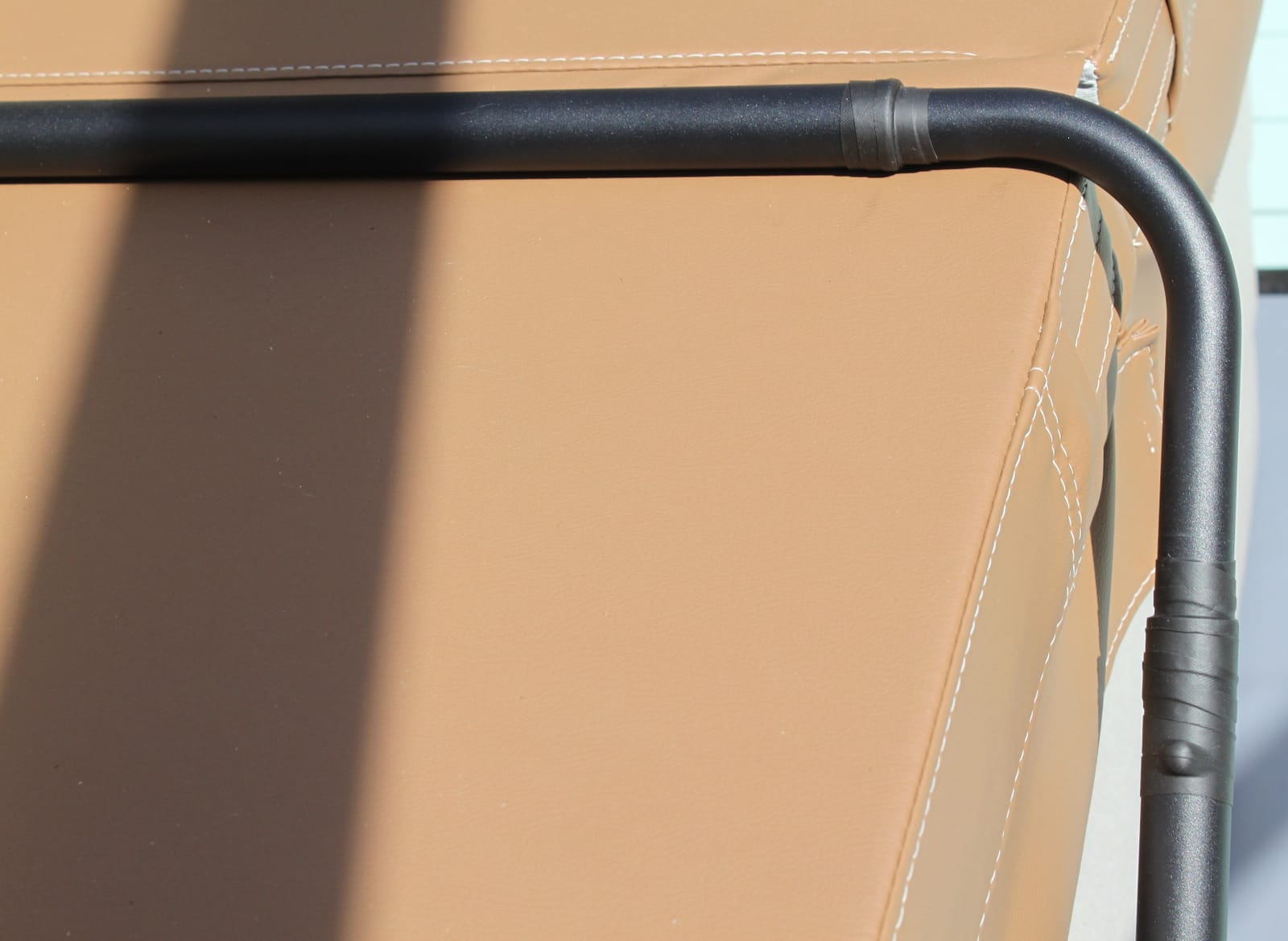 Puri Tech Pivot Under Mount Spa Cover Lift Removal System Bracket - Black customer photo 2