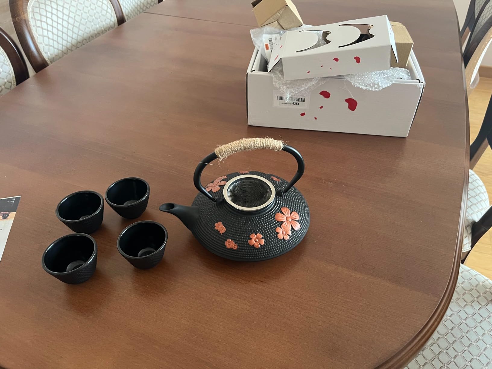Japanese Style Cast Iron Teapot with Infuser Trivet Tetsubin Kettle | Stovetop Tea Kettle with 4 Cups Trivet Infuser Chinese Iron Tea Pot Tea Set for Adults Black (Pear Flower Pattern) customer photo 1