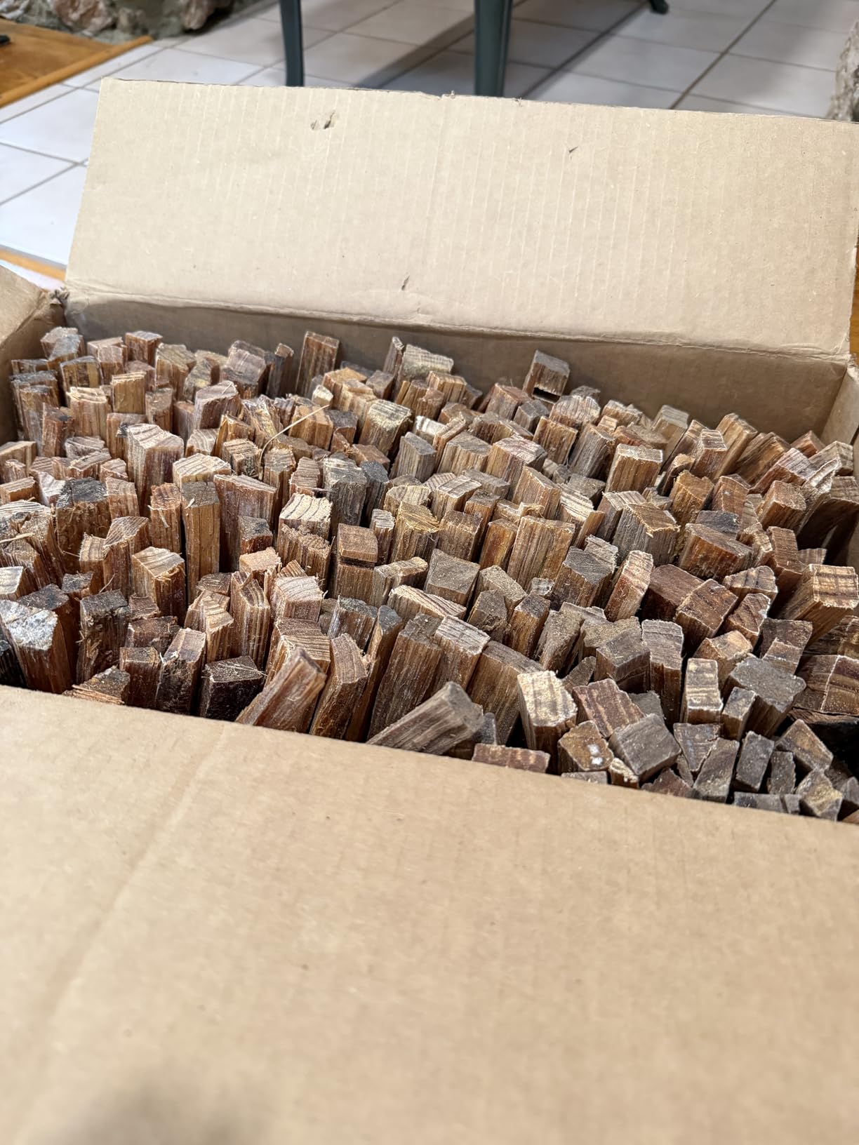 Fatwood Fire Starter Sticks 25lb Box - Indoor or Outdoor 100% All Natural Pine Fire Starters for Campfires, Fireplace, Firepit, Wood Stove, or BBQ Grill - Kindling Wood Firewood Lighter by Pure Garden customer photo 1