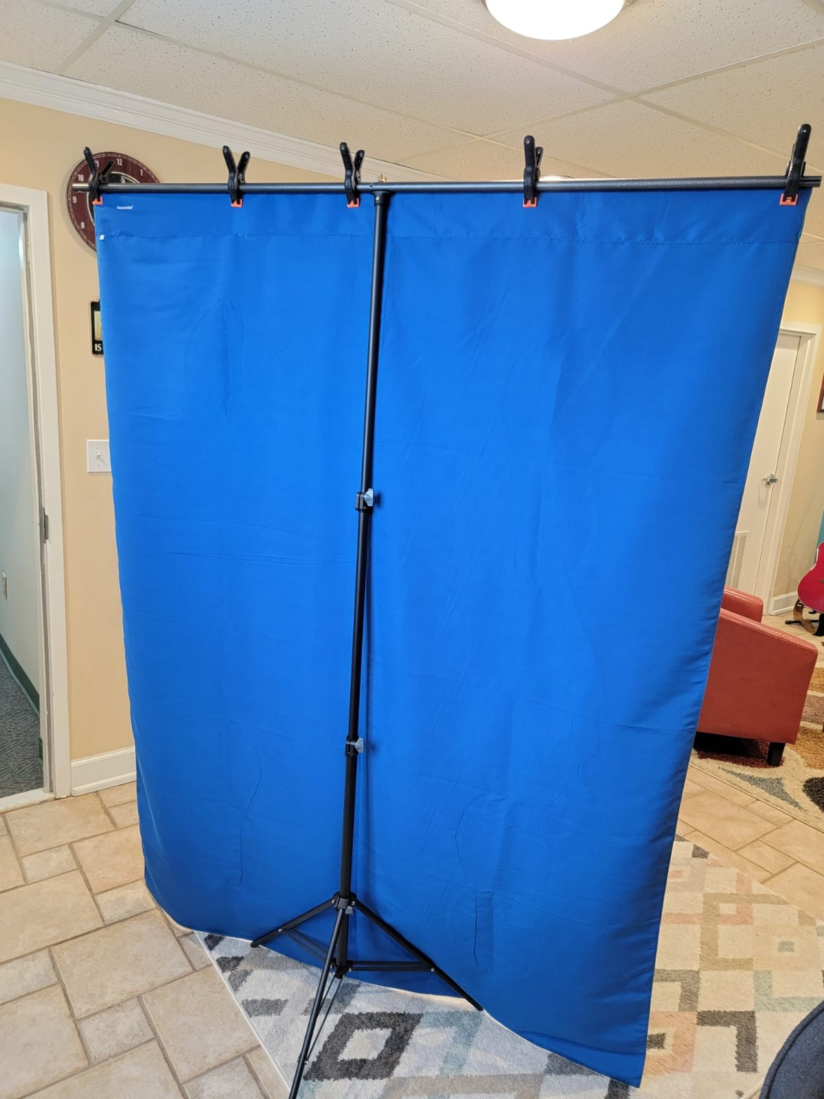 Hemmotop Green Screen Stand 7x5 ft(HxW) with 6.5x5 ft Backdrop Kit | Chromakey, for Streaming, Gaming, Zoom, Video Recording, Metal and Ployester, with 5 Clips and Carrying Case, Portable customer photo 1