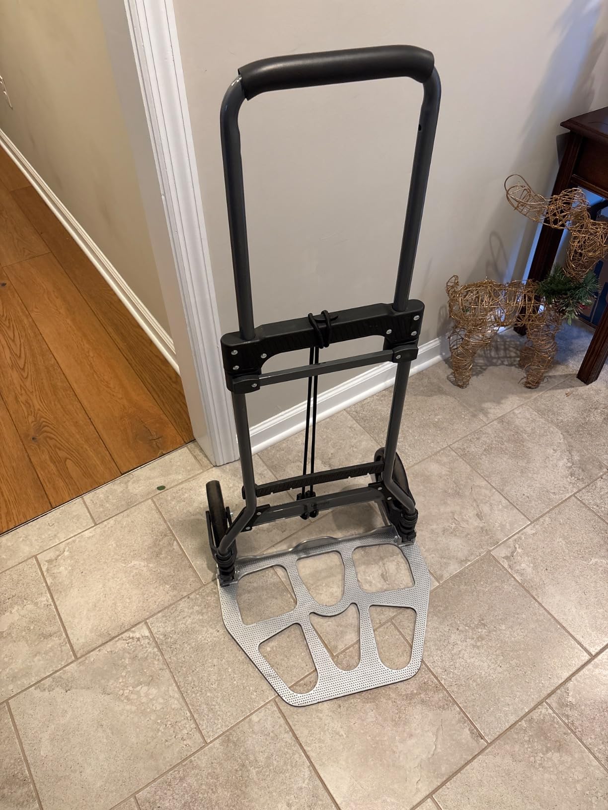 Folding Hand Truck and Dolly, 309 lb Capacity Aluminum Portable Cart with Telescoping Handle and PP+EVA Wheels customer photo 1