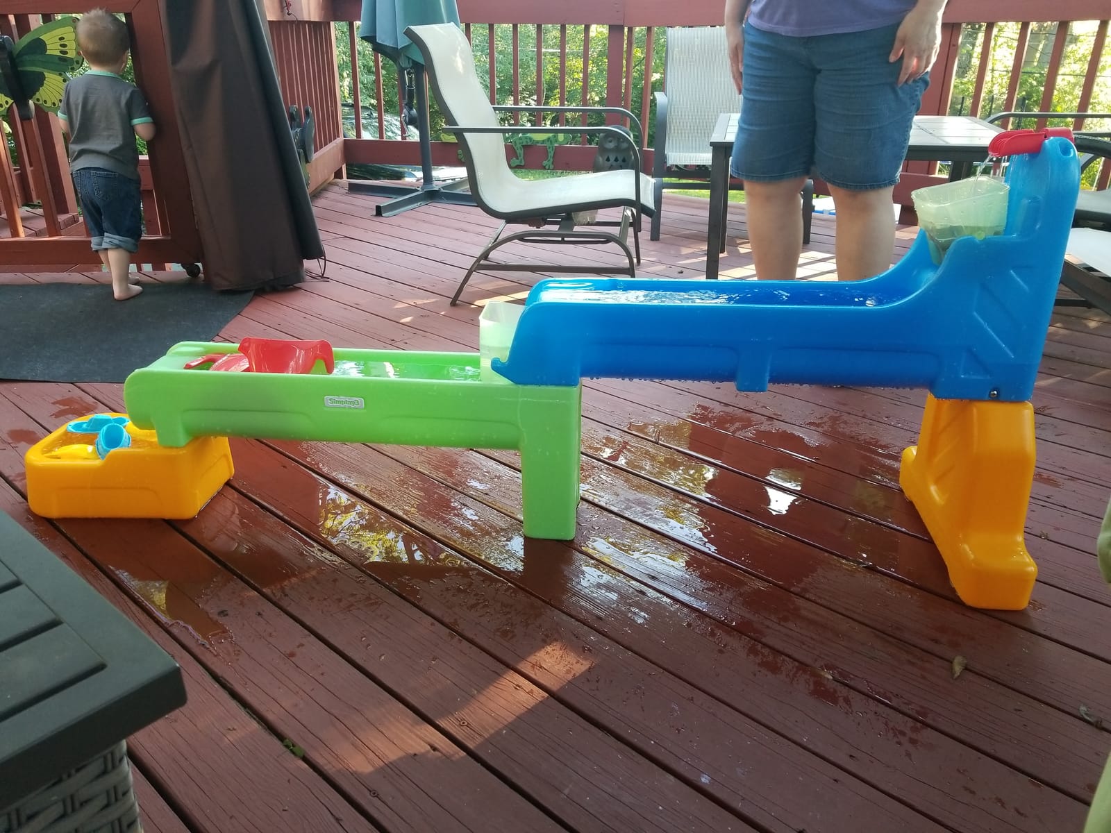 Simplay3 Rushing River Falls Multi-Level Outdoor Water Play Table, Expandable Splash Table for Toddlers and Kids Ages 1.5 to 6 - Includes 9 Accessories, Made in USA customer photo 2