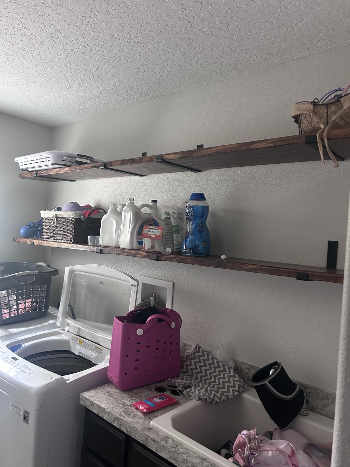 12 Inch Heavy Duty Floating Shelf Bracket, Wall Mounting Industrial Black Shelf Brackets, 1/5 Inch Thick Iron Metal Brackets for Shelves 6 Packs customer photo 1