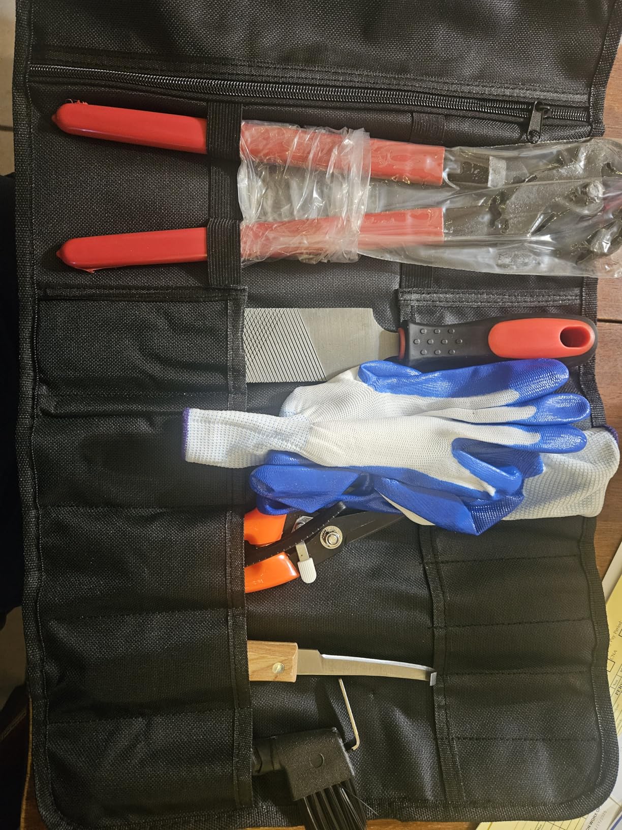 LONG RIVER Horse Farrier Hoof Tool Kit (7 Piece) with Carry Bag Horse Equine Metal Shears Farriers Hoof Nipper Cutter Handle Knife Stable Supplies Professional Hoof Trimming Tools customer photo 1