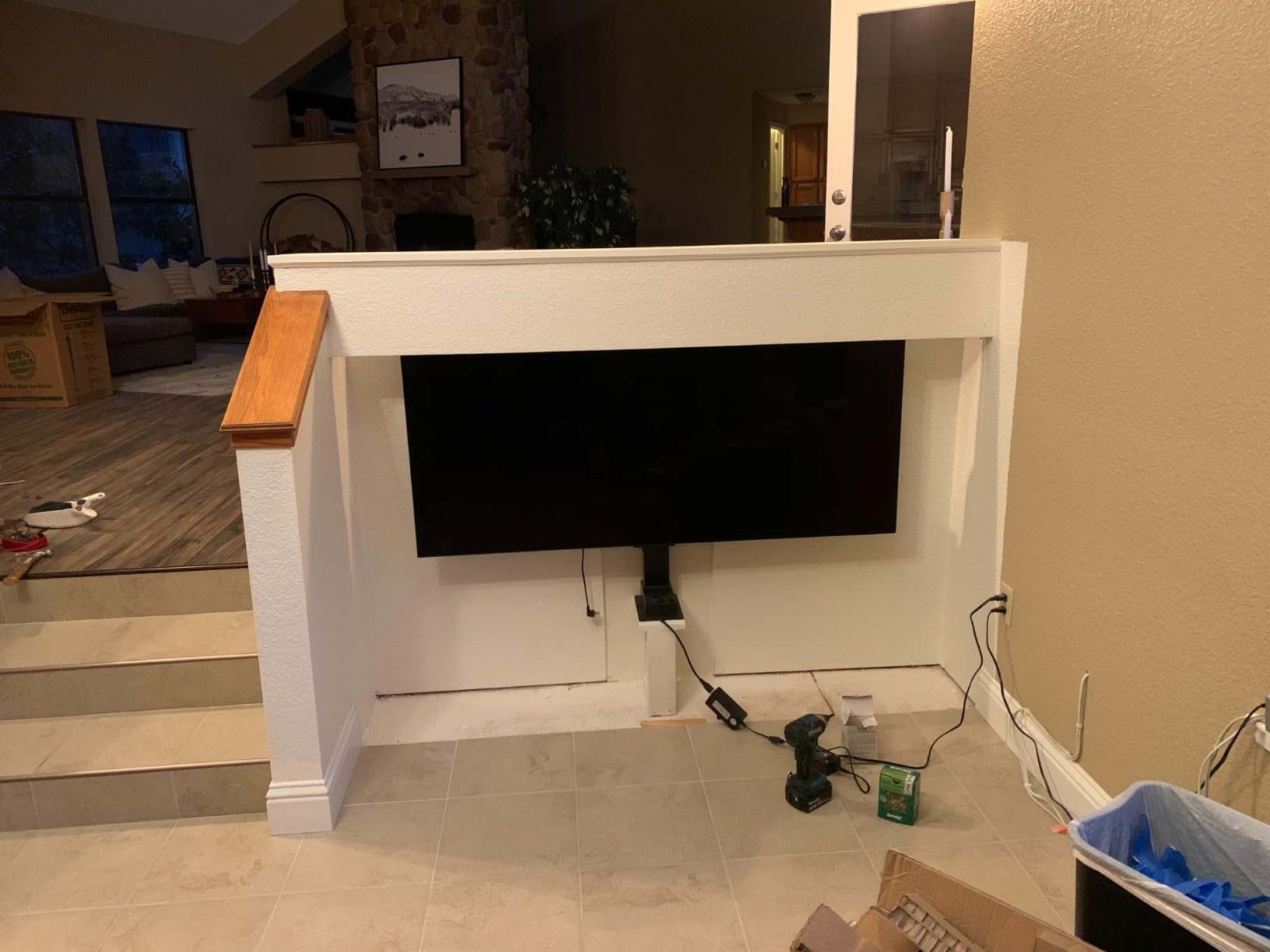 VIVO Motorized TV Stand for 32 to 65 inch Screens, MOUNT-E-UP65A customer photo 1